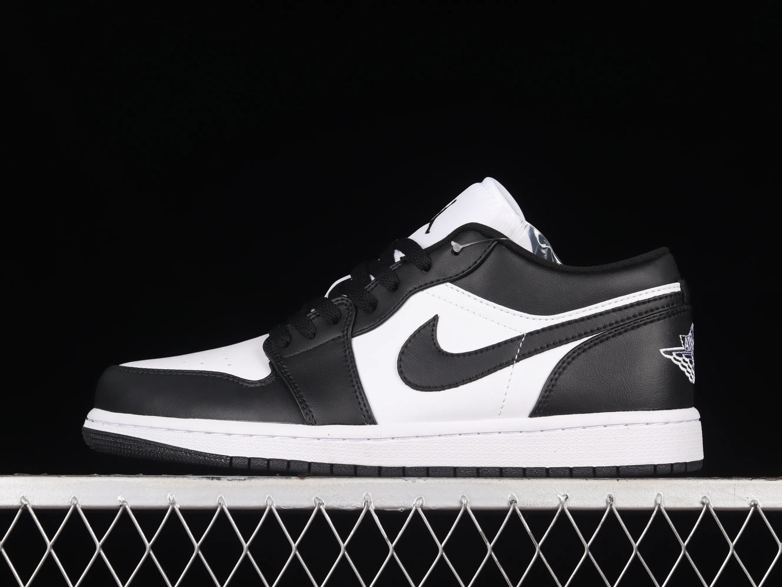 All categories Air Jordan Jordan series basketball shoes Air Jordan 1 Low Air Jordan 1 Low "Panda" AJ1 Joe 1 Panda low-top basketball shoes DC0774-101
